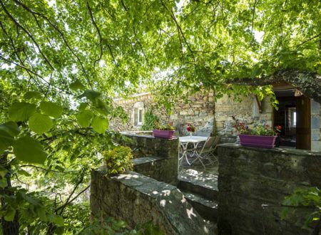 Gîte de groupe Le Domaine du Louis - Terrasse à l'étage