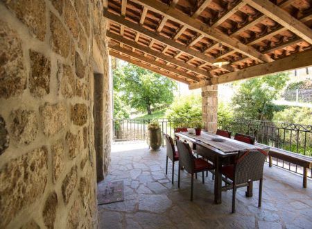 Gîte La Magnanerie - Terrasse couverte